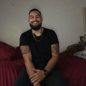 Meet your Posher, Gio